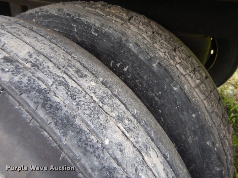 image for item GP9200 2006 Wabash refrigerated van trailer