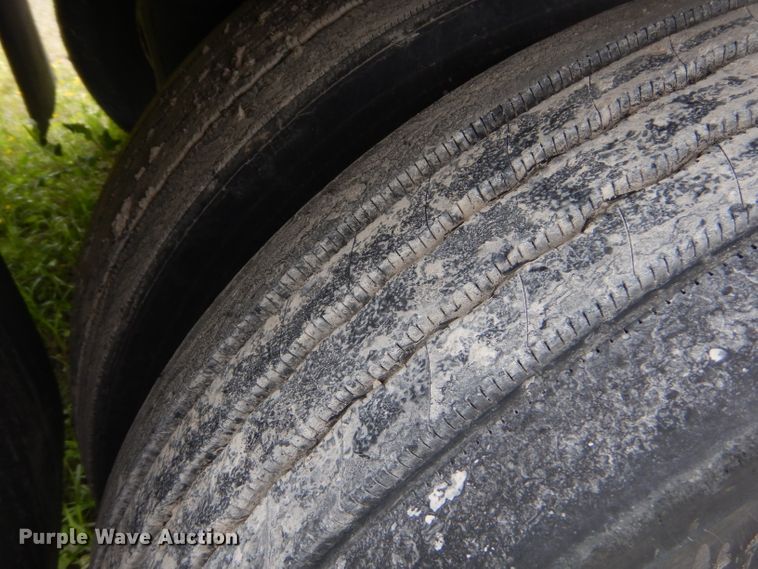 image for item GP9200 2006 Wabash refrigerated van trailer