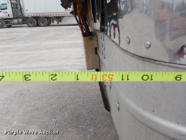 image for item GP9200 2006 Wabash refrigerated van trailer