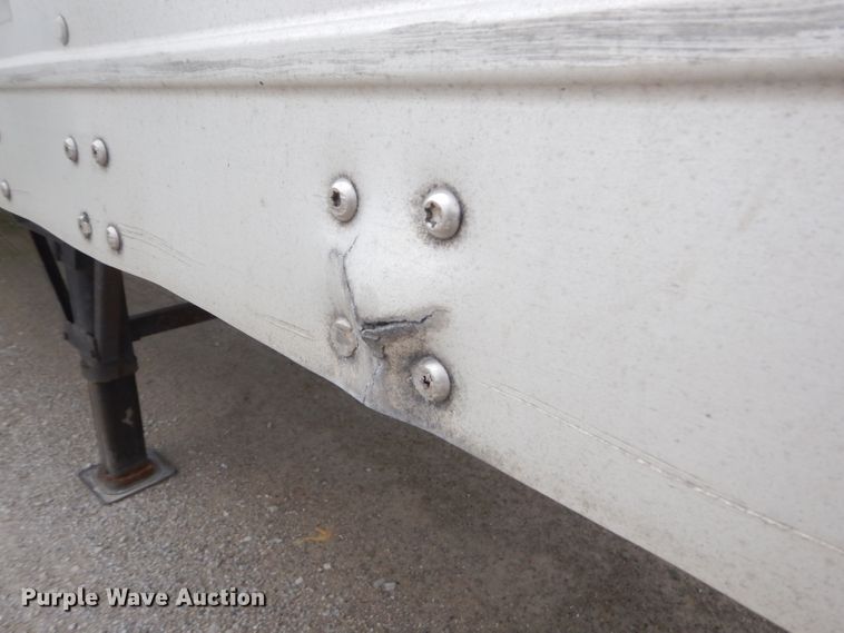 image for item GP9200 2006 Wabash refrigerated van trailer