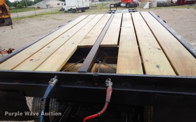 image for item GV9053 1969 Hyster lowboy equipment trailer