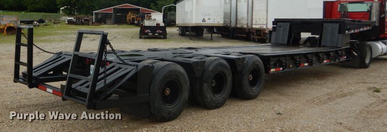 image for item GV9053 1969 Hyster lowboy equipment trailer