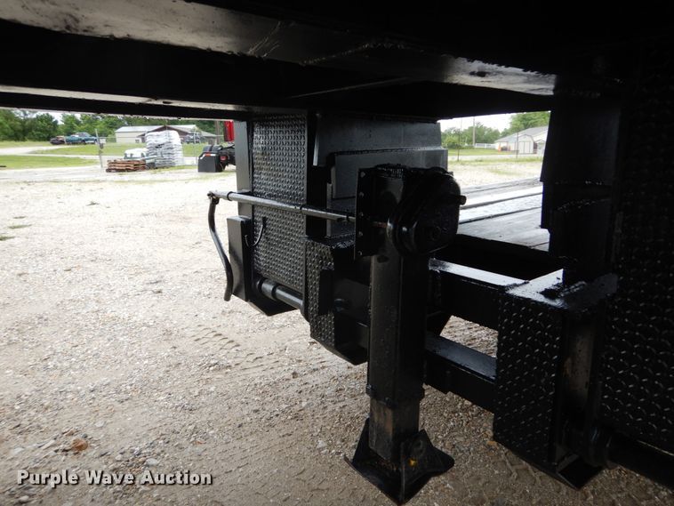 image for item GV9053 1969 Hyster lowboy equipment trailer
