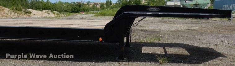 image for item GW9165 1994 Fontaine FLT-7-35HBT equipment trailer