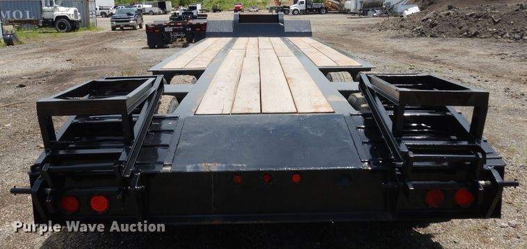 image for item GW9165 1994 Fontaine FLT-7-35HBT equipment trailer
