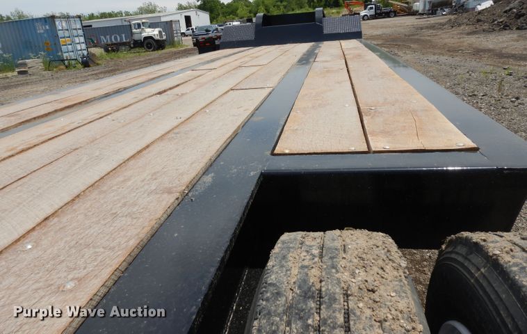 image for item GW9165 1994 Fontaine FLT-7-35HBT equipment trailer