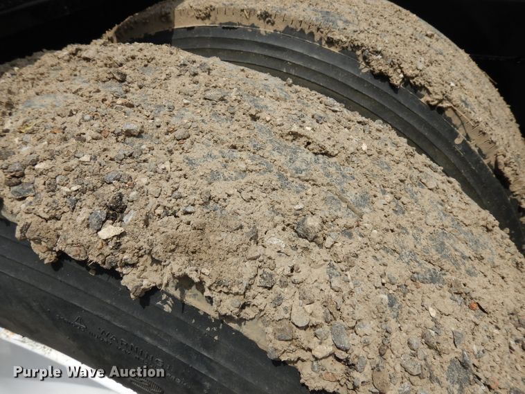 image for item GW9165 1994 Fontaine FLT-7-35HBT equipment trailer