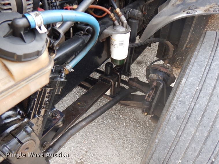 image for item HG9003 2006 Freightliner Columbia  semi truck