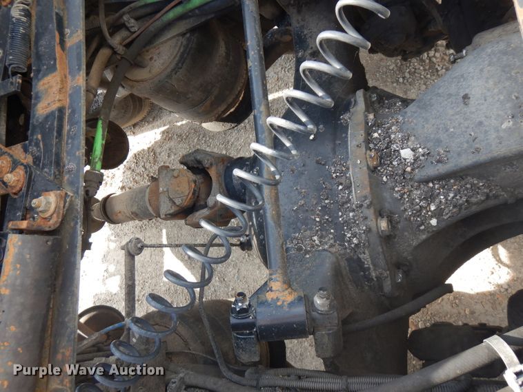 image for item HG9003 2006 Freightliner Columbia  semi truck