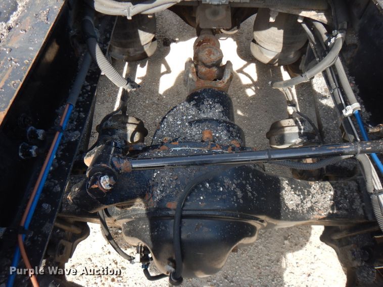 image for item HG9003 2006 Freightliner Columbia  semi truck