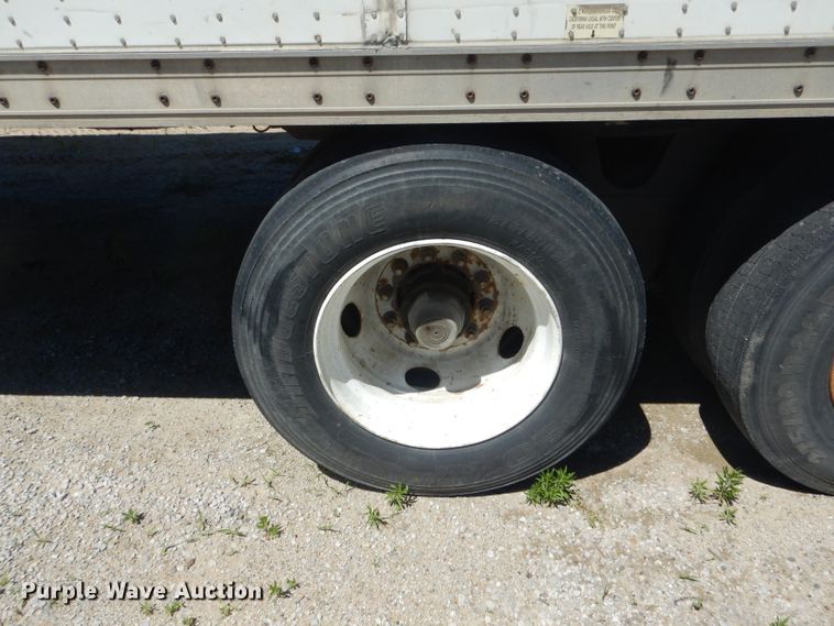 image for item HM9523 2002 Wabash dry van trailer