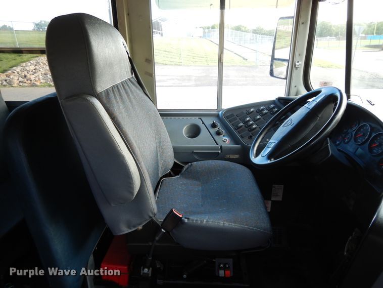 image for item DE5753 2008 International CE  school bus