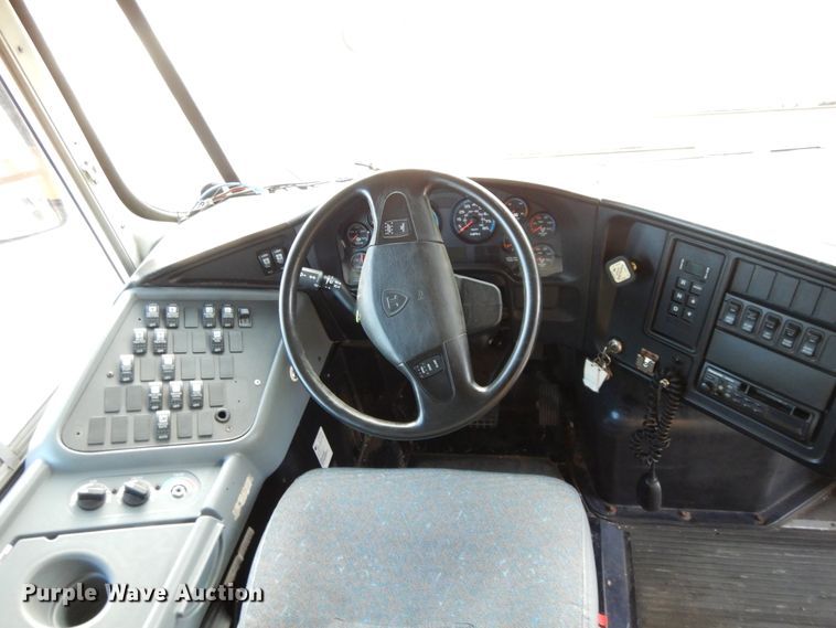 image for item DE5753 2008 International CE  school bus