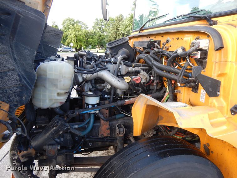 image for item DE5753 2008 International CE  school bus