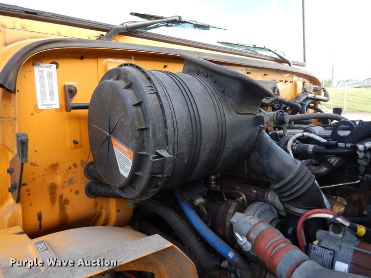 image for item DE5753 2008 International CE  school bus