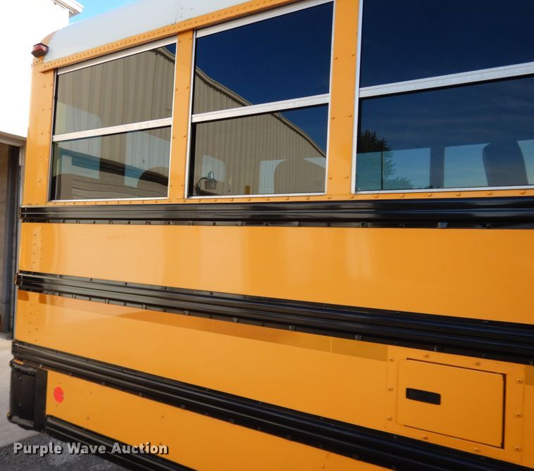 image for item DE5753 2008 International CE  school bus