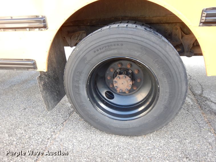 image for item DE5753 2008 International CE  school bus