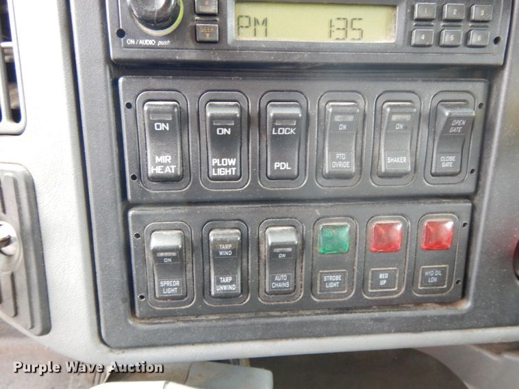 image for item DE5771 2007 International 7400  dump truck