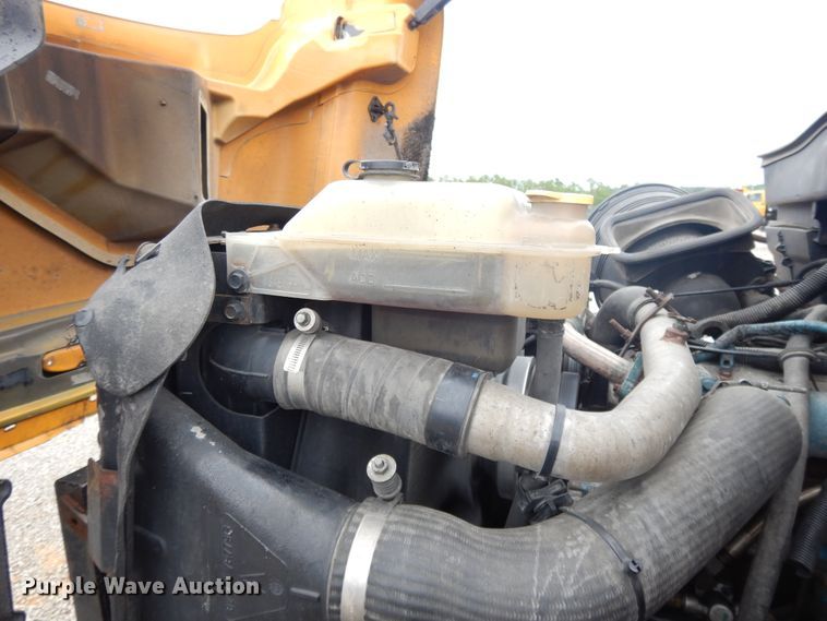 image for item DE5771 2007 International 7400  dump truck