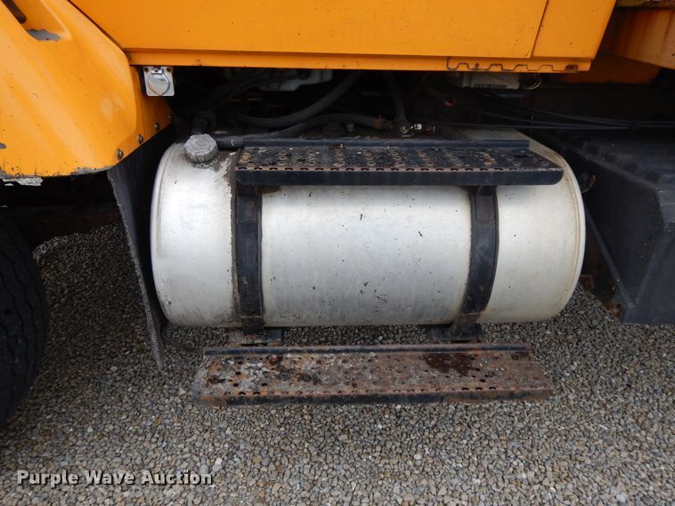 image for item DE5771 2007 International 7400  dump truck