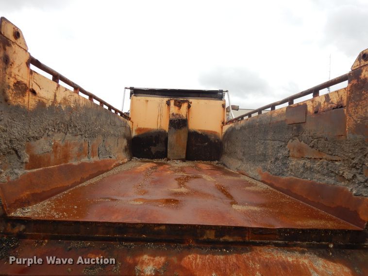 image for item DE5771 2007 International 7400  dump truck