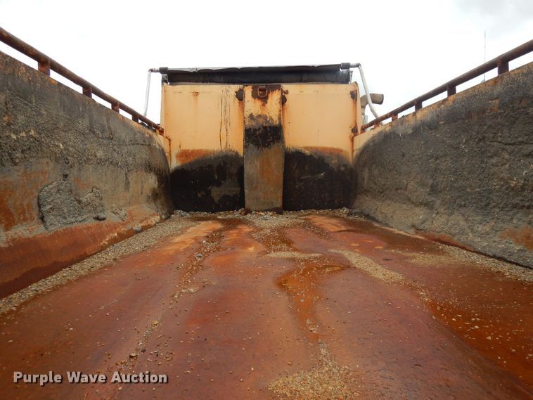 image for item DE5771 2007 International 7400  dump truck