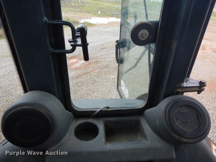 image for item DE5772 2005 John Deere 410G  backhoe