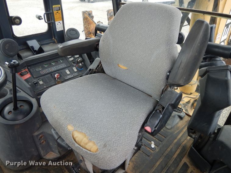 image for item DE5772 2005 John Deere 410G  backhoe