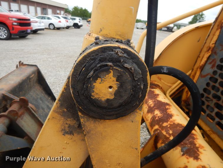 image for item DE5772 2005 John Deere 410G  backhoe