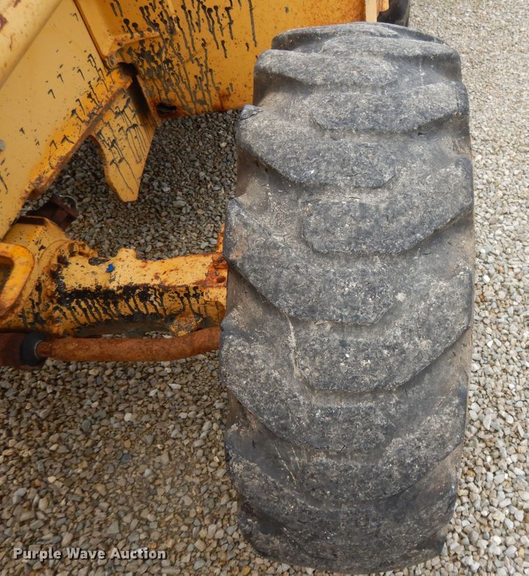 image for item DE5772 2005 John Deere 410G  backhoe