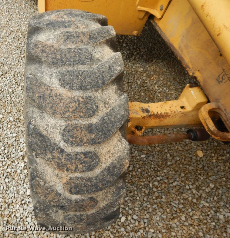 image for item DE5772 2005 John Deere 410G  backhoe