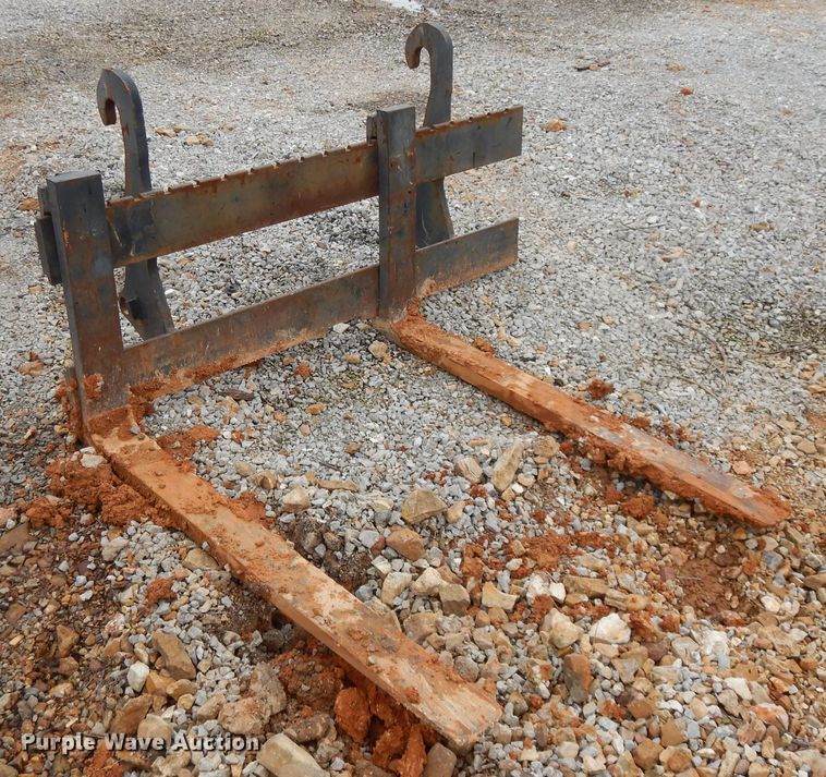 image for item DE5772 2005 John Deere 410G  backhoe