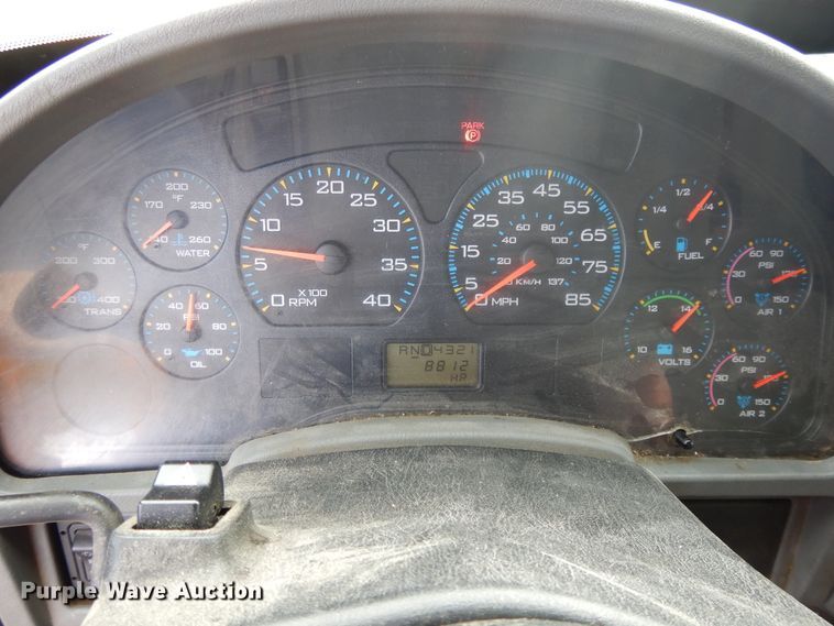 image for item DE5773 2006 International 7400  dump truck