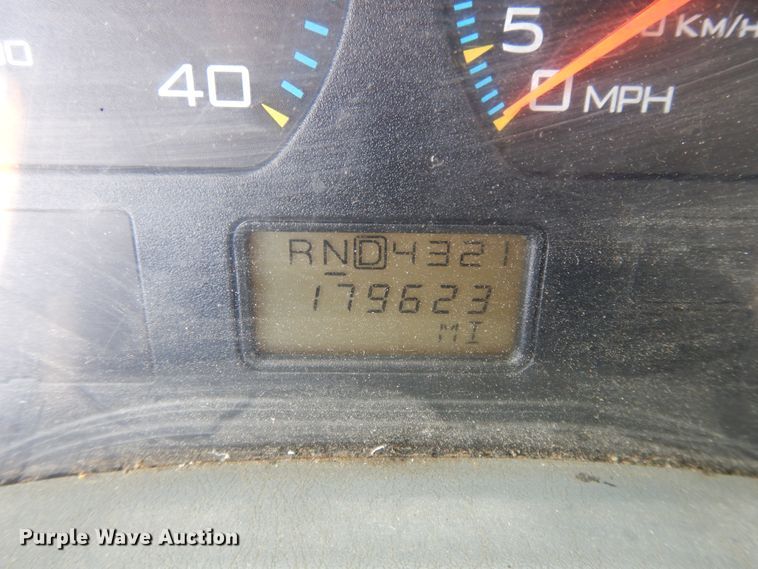 image for item DE5773 2006 International 7400  dump truck