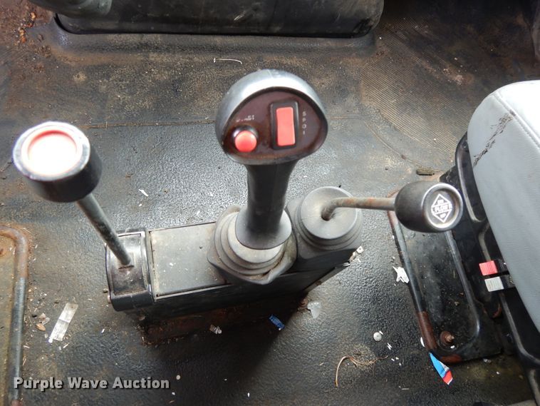 image for item DE5773 2006 International 7400  dump truck