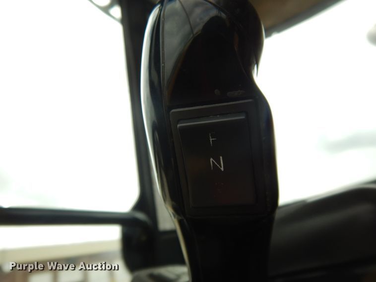 image for item DE5774 2006 John Deere 444J  wheel loader