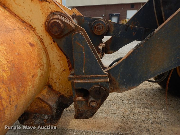 image for item DE5774 2006 John Deere 444J  wheel loader