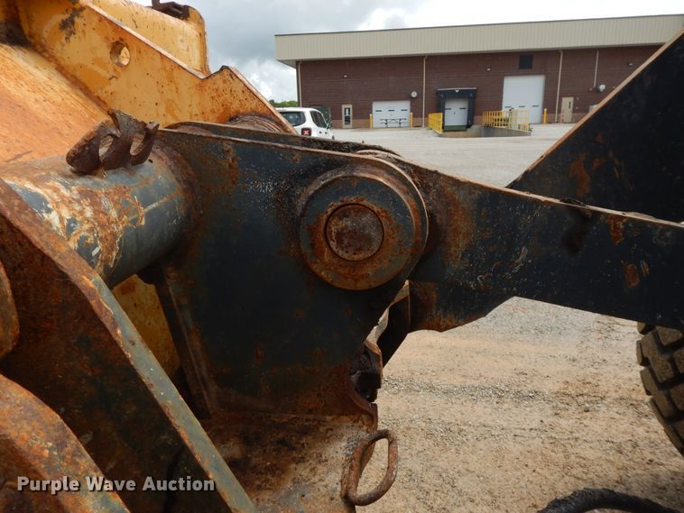 image for item DE5774 2006 John Deere 444J  wheel loader