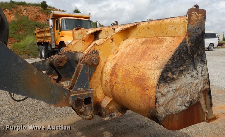 image for item DE5774 2006 John Deere 444J  wheel loader