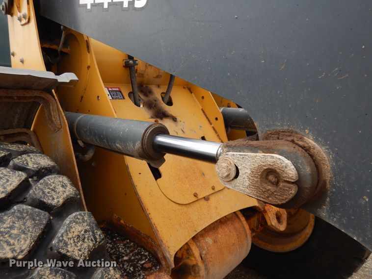 image for item DE5774 2006 John Deere 444J  wheel loader