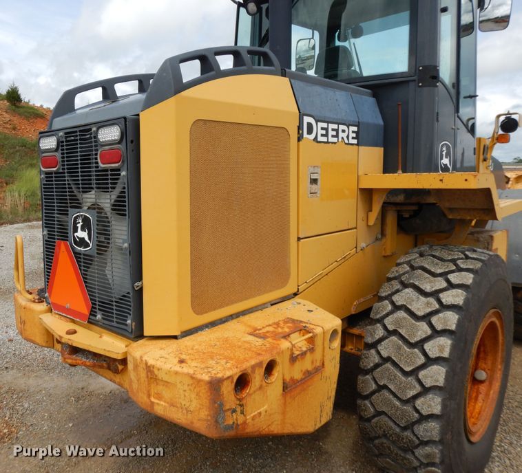 image for item DE5774 2006 John Deere 444J  wheel loader