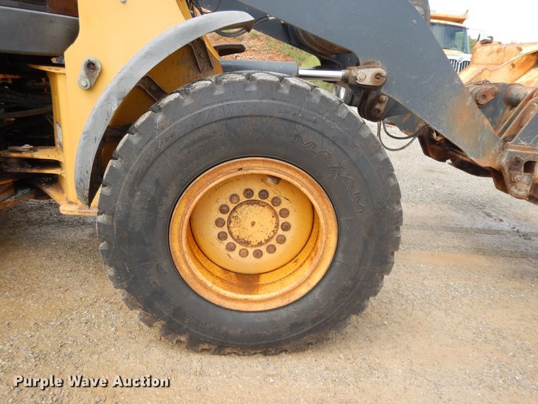 image for item DE5774 2006 John Deere 444J  wheel loader