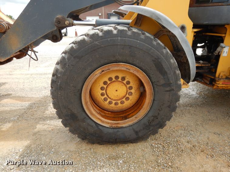image for item DE5774 2006 John Deere 444J  wheel loader