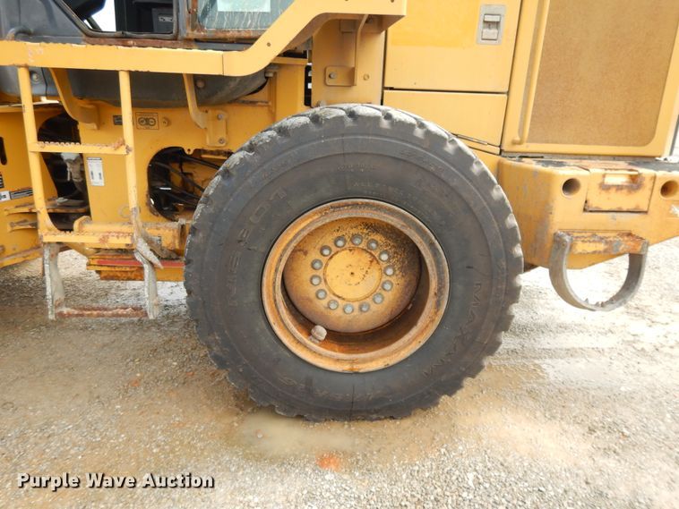 image for item DE5774 2006 John Deere 444J  wheel loader