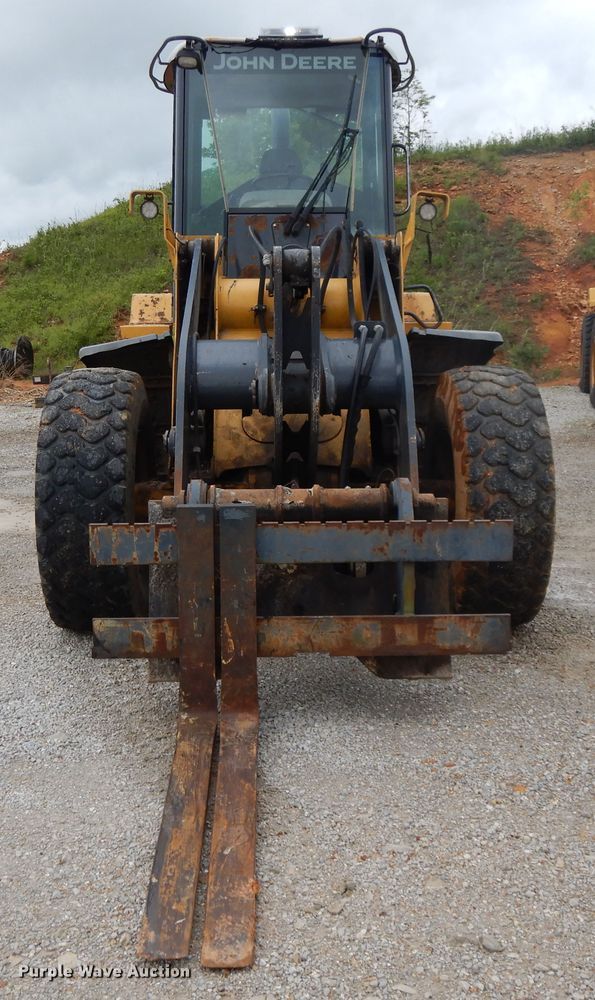 image for item DE5775 2004 John Deere 444J  wheel loader