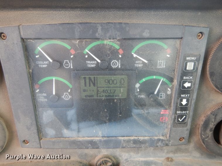 image for item DE5775 2004 John Deere 444J  wheel loader