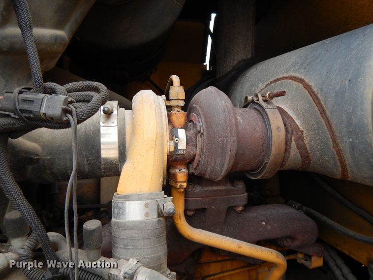 image for item DE5775 2004 John Deere 444J  wheel loader