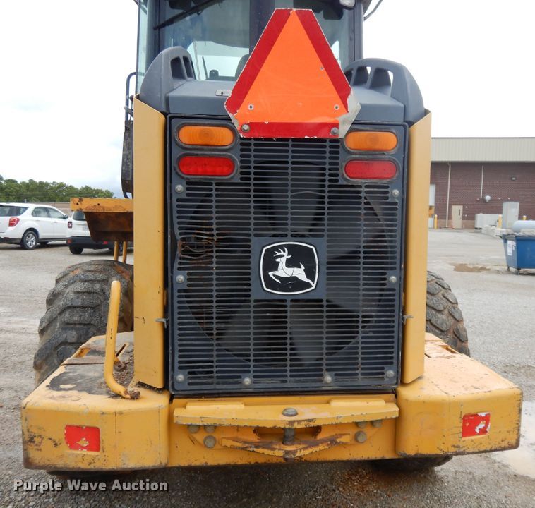 image for item DE5775 2004 John Deere 444J  wheel loader