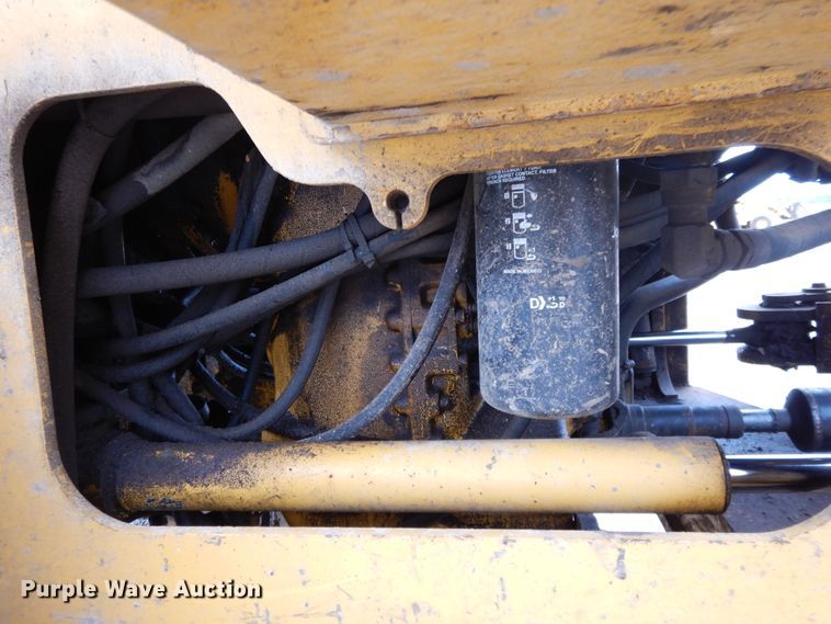 image for item DE5775 2004 John Deere 444J  wheel loader