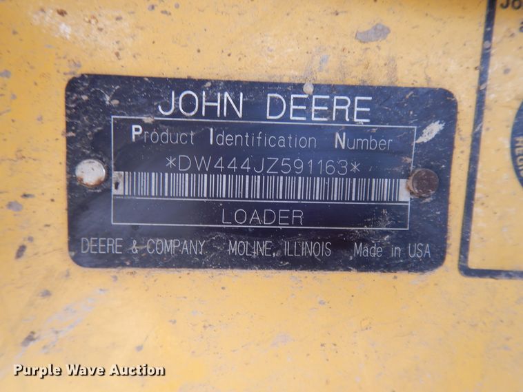 image for item DE5775 2004 John Deere 444J  wheel loader